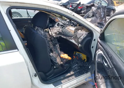 2017 Nissan Altima 2.5/2.5 S/2.5 Sl/2.5 Sr/2.5 Sv z USA, uszkodzony, nr VIN 1N4AL3AP8HC113266